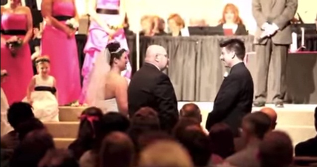 The Groom Gets Quite A Funny And Heartwarming Surprise. This Father Of The Bride Speech Will Having You Laughing… And Crying At The Same Time!