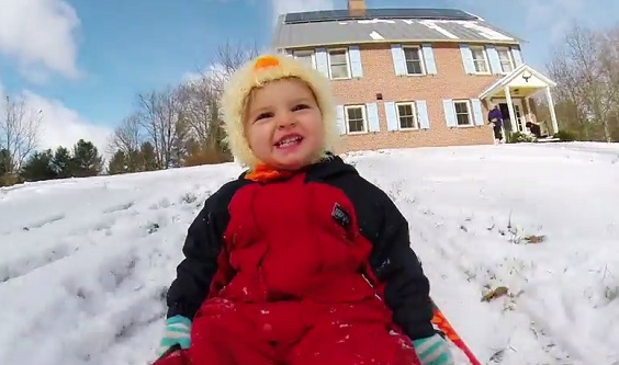Witness How These Kids Enjoys Their First Snow Experience. A Great Proof That First Time Is Always The Best