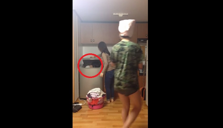 This Korean Girl Wants To Use The Washing Machine, But What She Found Inside Surprised Her