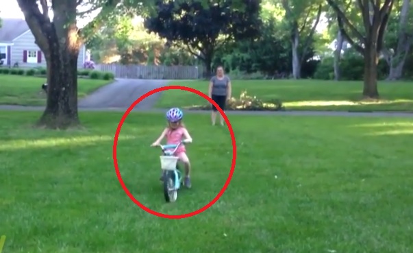 This Little Girl Finally Ride Her Bike Successfully, Watch Her Priceless Reaction