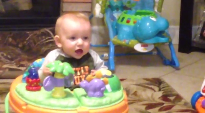 9-Month-Old Baby Sings Along When The Acoustic Guitar Comes Out