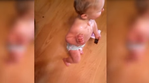 Watch How This Little Kid Messes Up With Chocolate