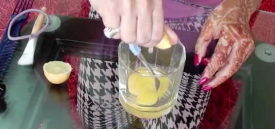 Using Egg And Lemon, You Can Make Your Hair Shine And Grow Much Longer