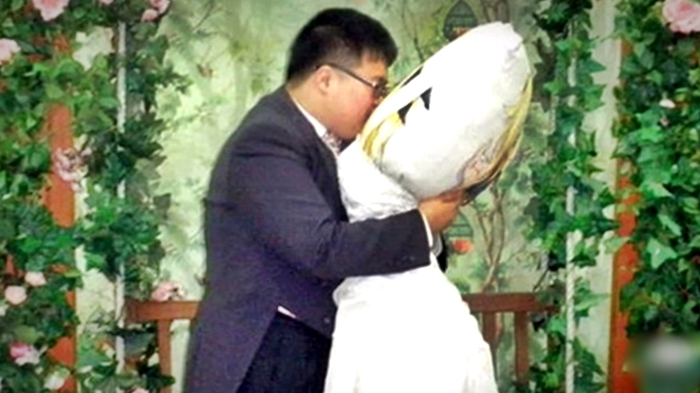 Guy Marries A Pillow In Japan, Yes, And Here Are Other Unusual Relationships You Must Know…