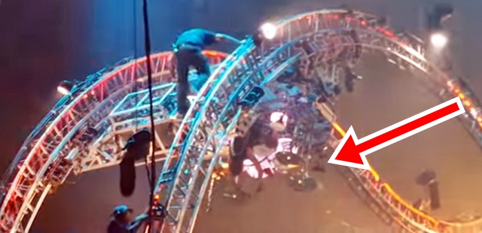 Drummer Performs On Upside Down Roller Coaster For A New Year Show – Unbelievable