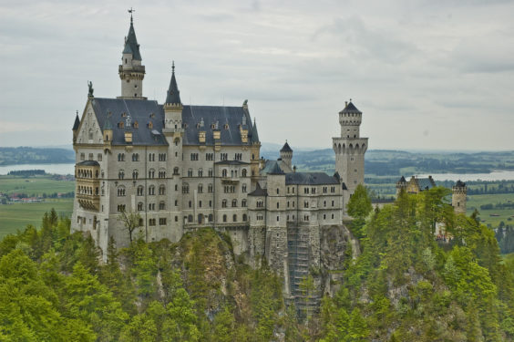 4-neuschwanstein-castle-germany