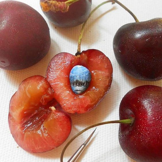 3-painting-in-a-fruit