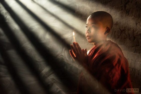 6-monk-in-rays-of-light-novice-monk-in-bagan