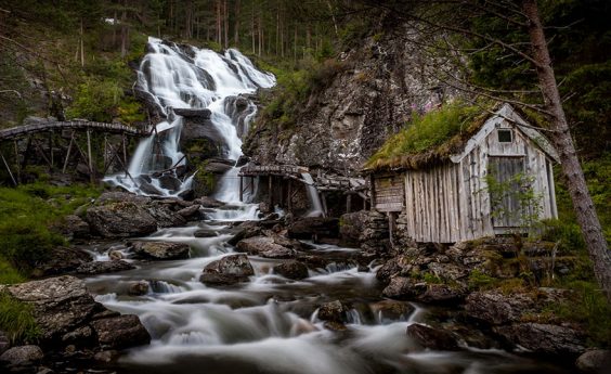 9-kvednafossen-waterfall-in-norway